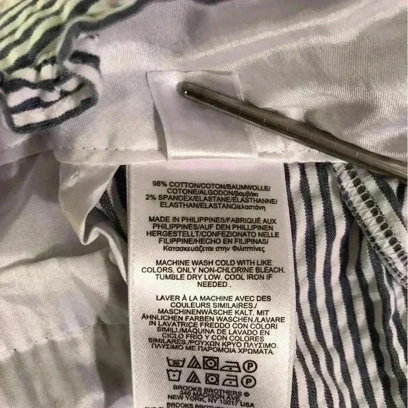 Brooks Brothers Womens Size 12 Blue and White Stripe Seersucker Ankle pants - Picture 5 of 5